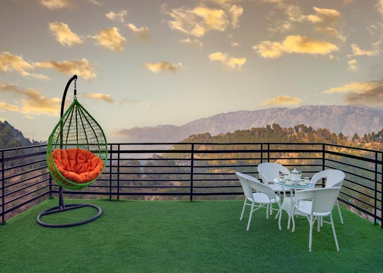Himalyan Basera I Pvt Balcony I Serviced Apt I By Exotic Stays Kasauli Eksteriør bilde
