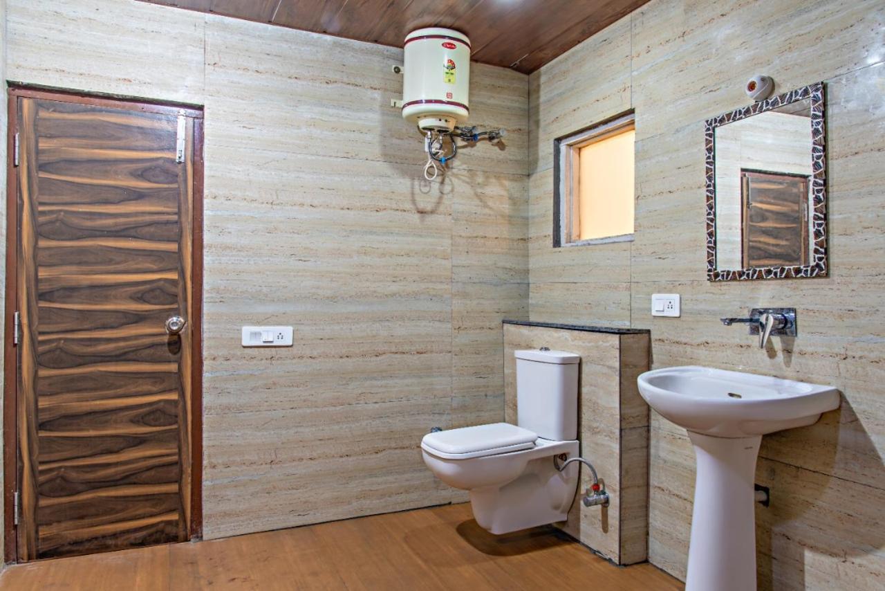 Himalyan Basera I Pvt Balcony I Serviced Apt I By Exotic Stays Kasauli Eksteriør bilde
