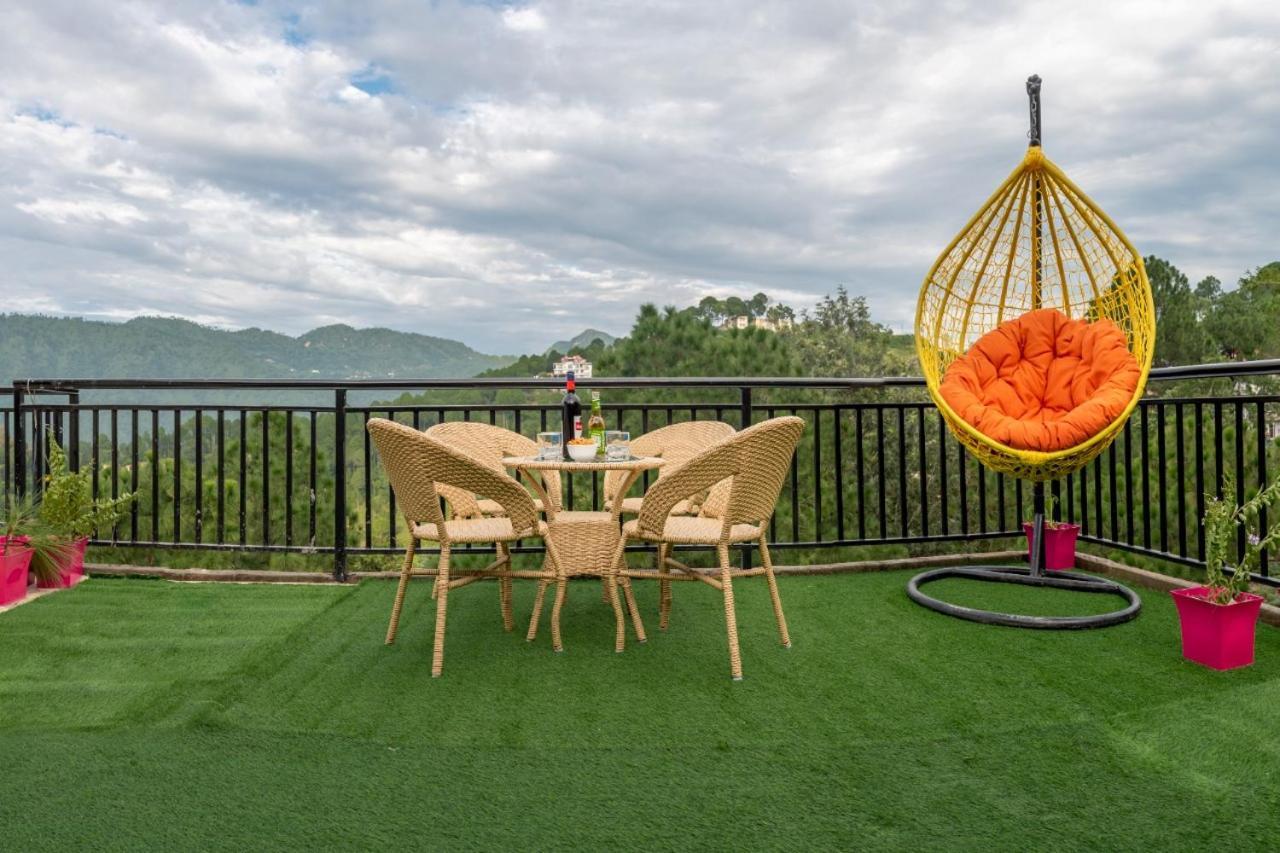 Himalyan Basera I Pvt Balcony I Serviced Apt I By Exotic Stays Kasauli Eksteriør bilde
